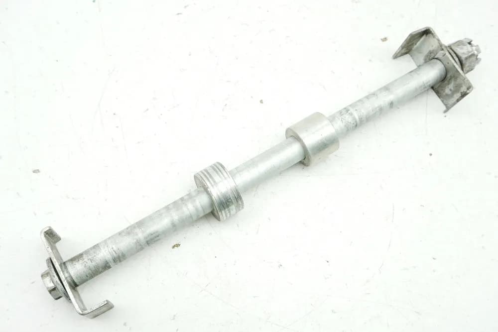 KAWASAKI EL 250 B ELIMINATOR Steckachse hinten Achse Distanzhülsen