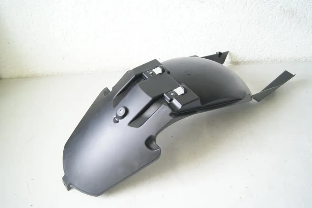 BMW F 650 CS SCARVER Heckinnenverkleidung Kotflügel Radlauf Fender Spritzschutz