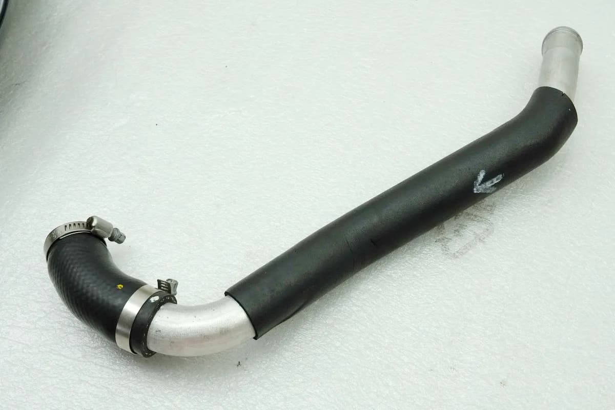 HONDA CBR 600 RR PC40 Kühlerrohr Rohr Kühlerschlauch Wasserrohr Schlauch 07-13