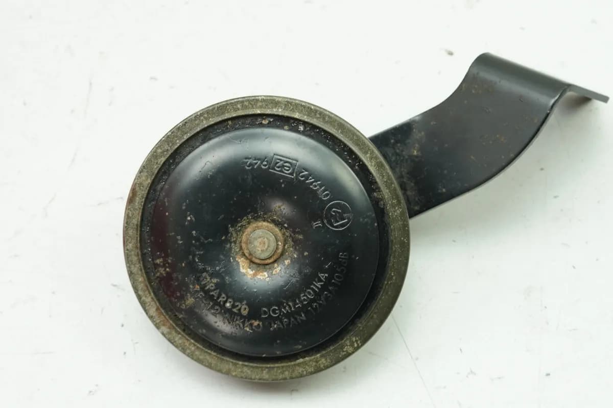 KAWASAKI ZX-10R ZXT00D Hupe Horn original Signalhorn Halteplatte 06-07