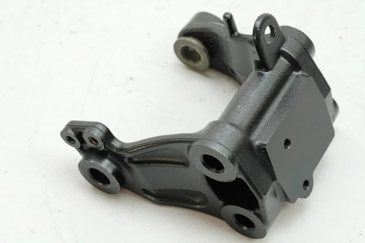 YAMAHA MT01 RP12 RP18 Halterung Motor Halteplatte Motorhalter Stütze 3 Strebe