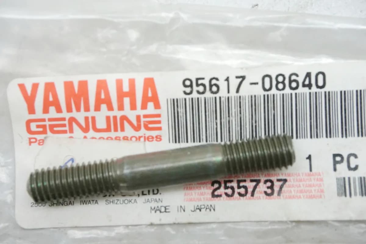 Yamaha Stehbolzen original 95617-08640 VK VMAX VT XV - NEU
