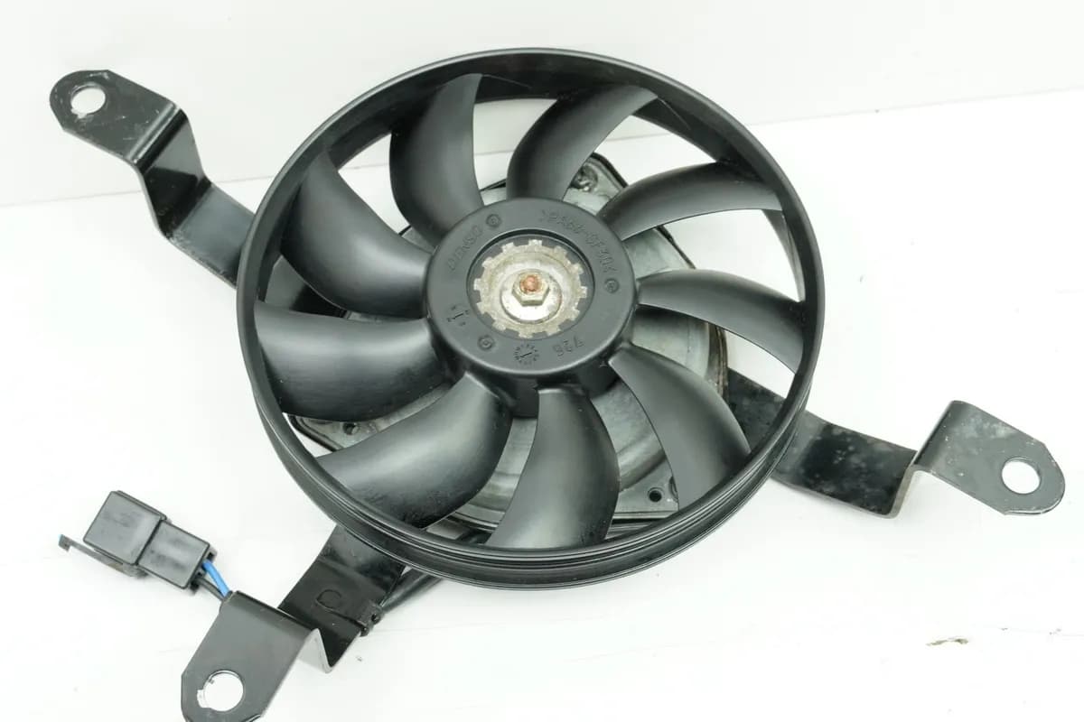 KAWASAKI NINJA 250 R EX250K Lüfter für Kühler Lüfterrad Motor Kühlerlüfter