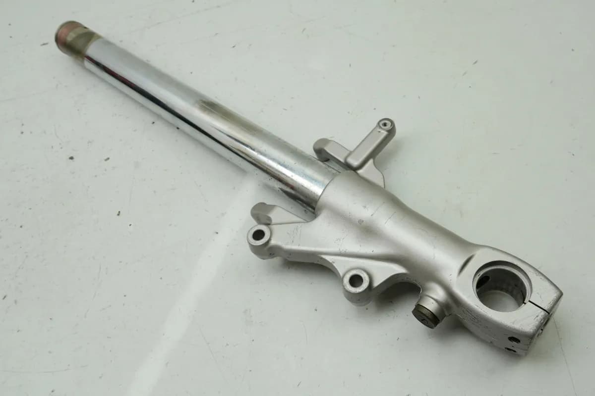 KAWASAKI ZX-7R ZX750P N Gabelfuß rechts Gleitrohr (für Gabelholm Gabel) 96-03