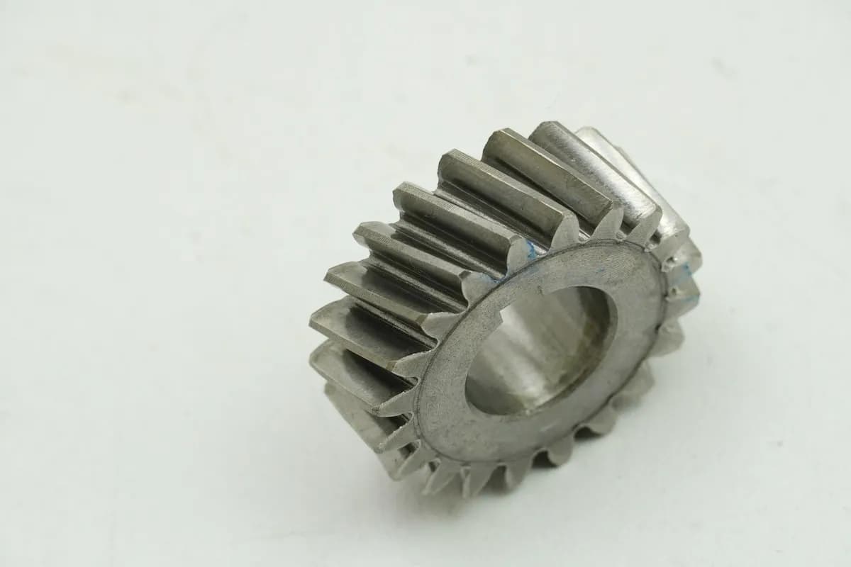 SUZUKI RG 125 NF12B GAMMA Primärzahnrad Zahnrad Primärantrieb (für Motor)