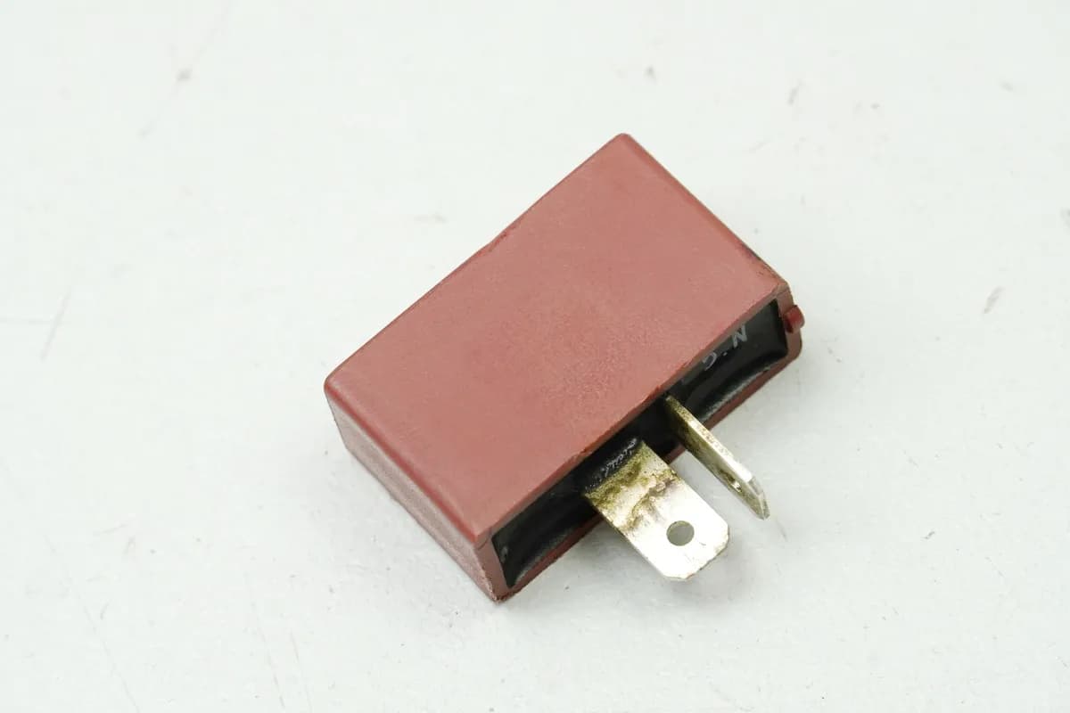 KAWASAKI ZX-7R ZX750P N Diode Widerstand Relais (für Kabelbaum) 96-03