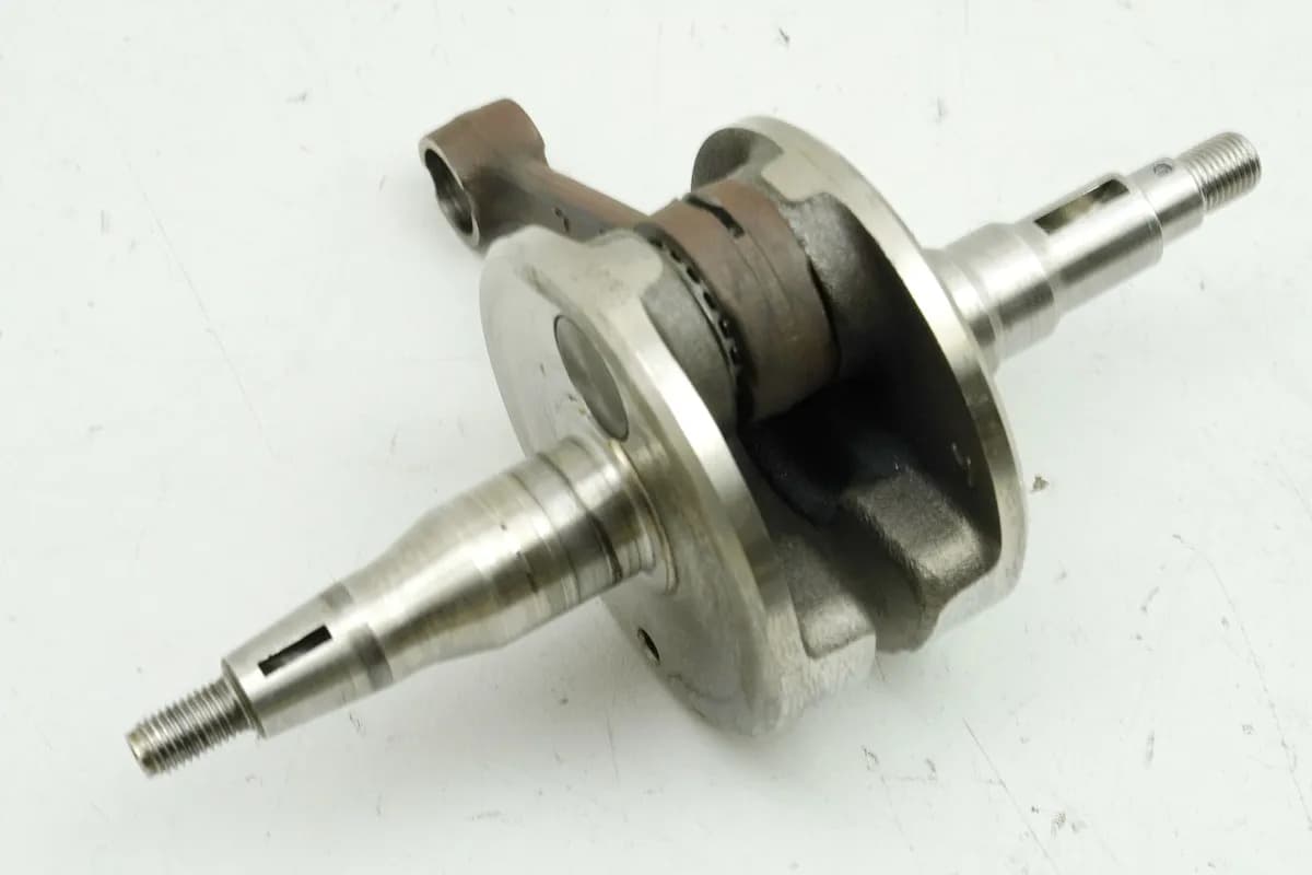 SUZUKI RG 125 NF12B GAMMA Kurbelwelle Pleuelstange Pleul Crankshaft (für Motor)