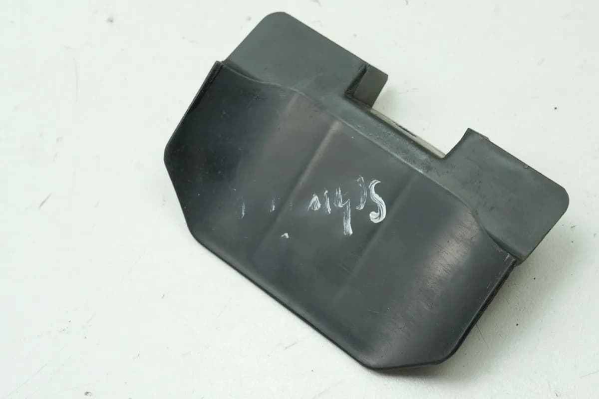 KAWASAKI ZX-7R ZX750P N Abdeckung Schwinge Spritzschutz Cover Blende 96-03