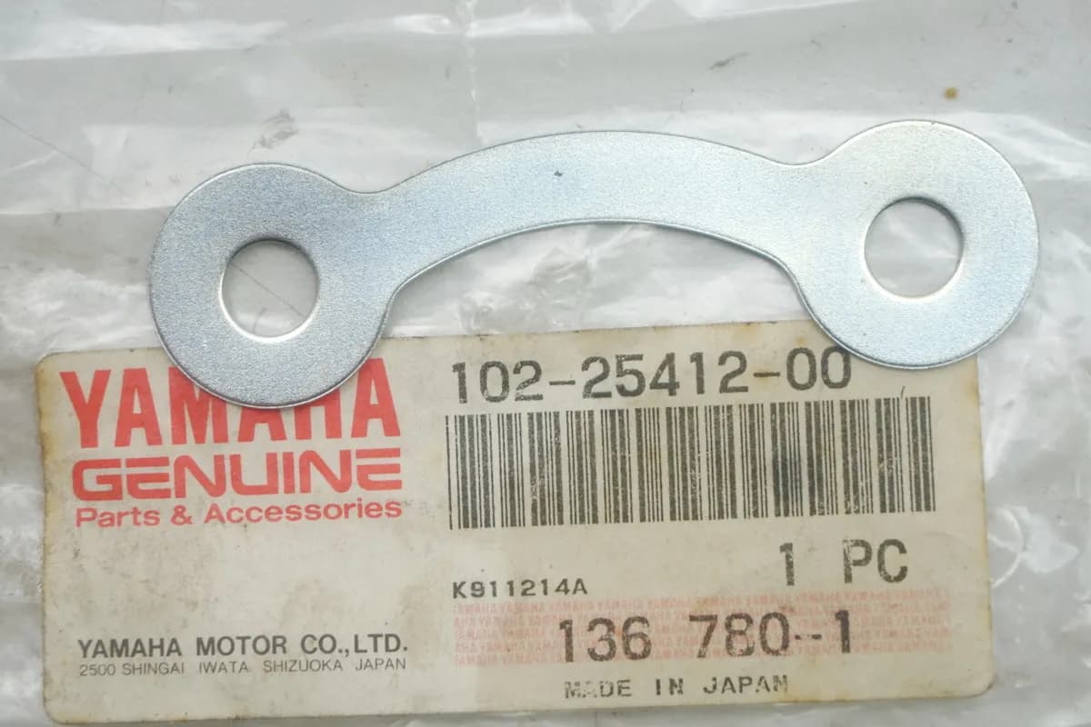 Yamaha Distanz Scheibe Sicherungsblech Kettenrad Felge hi 102-25412-00 RD PW NEU