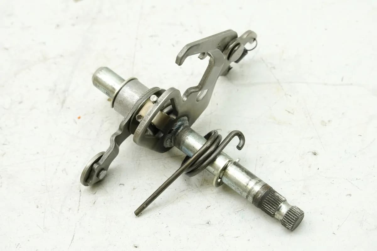 YAMAHA XV 750 4PW VIRAGO Schaltwelle (für Getriebe Schalthebel Motor)