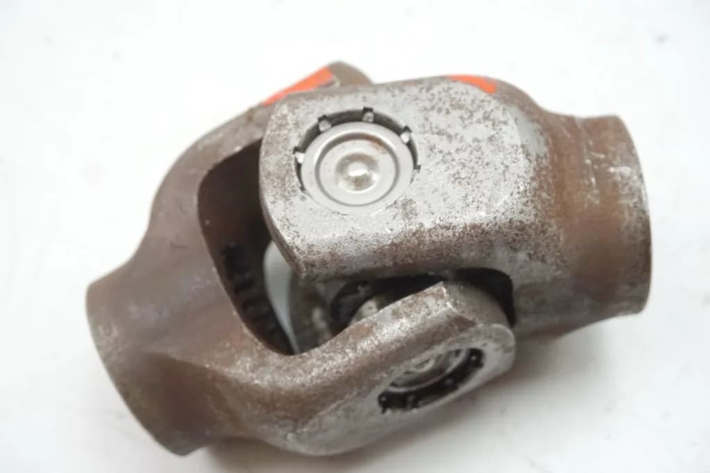 HONDA VT 500 C PC08 KREUZGELENK KARDAN