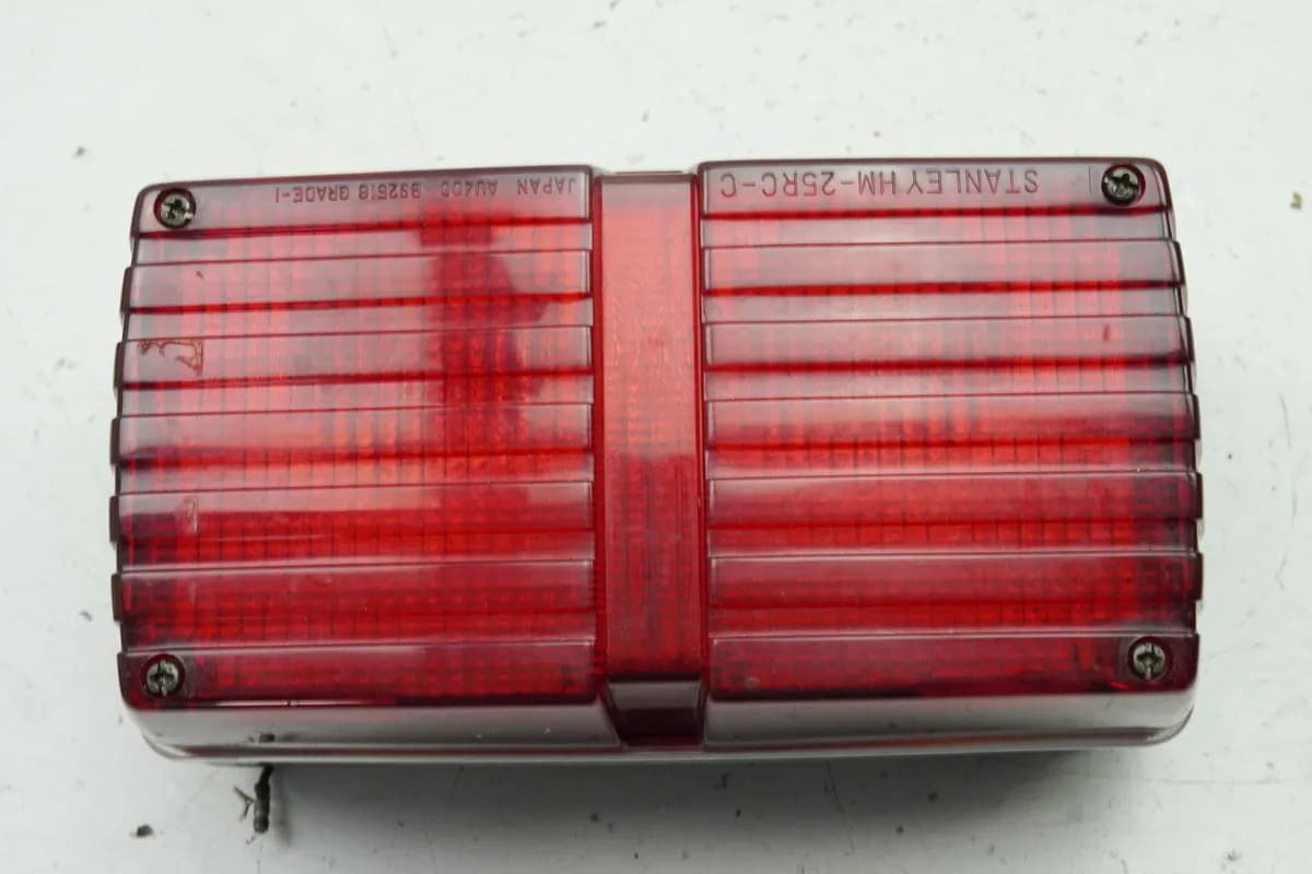 HONDA GL 500 PC02 SILVER WING Rücklicht Lampe Rückleuchte Halter Tail Light rear