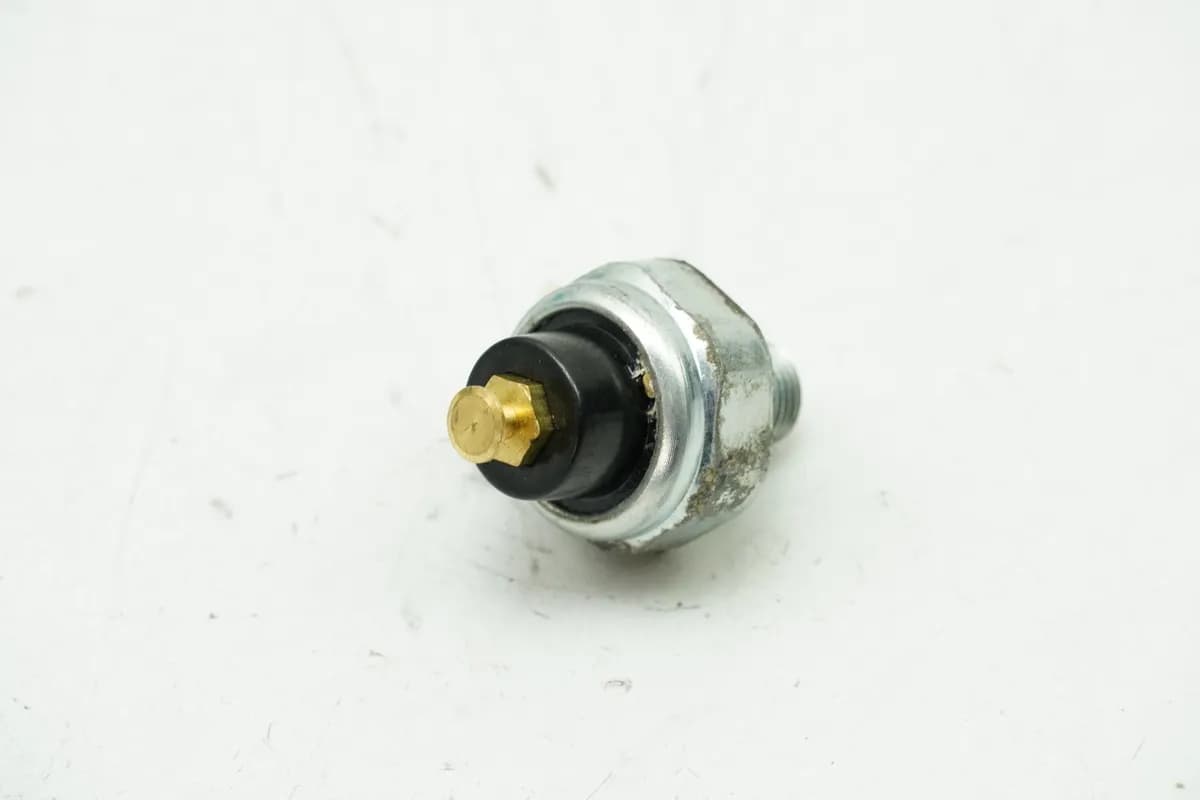 KYMCO XCiting 500 i RFBT70040 Öldruckschalter (für Motor)