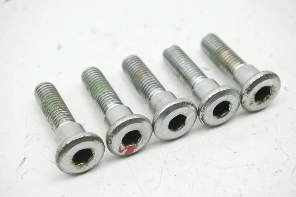 HONDA VT 500 C PC08 SCHRAUBEN BREMSSCHEIBE VORN