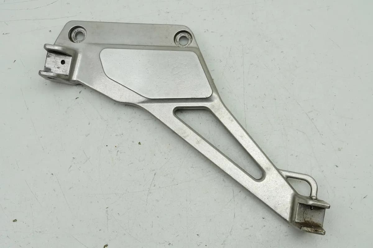 HONDA CB 500 PC32 Fußrastenplatte links Halter Fußraste 50700-MY5-C60