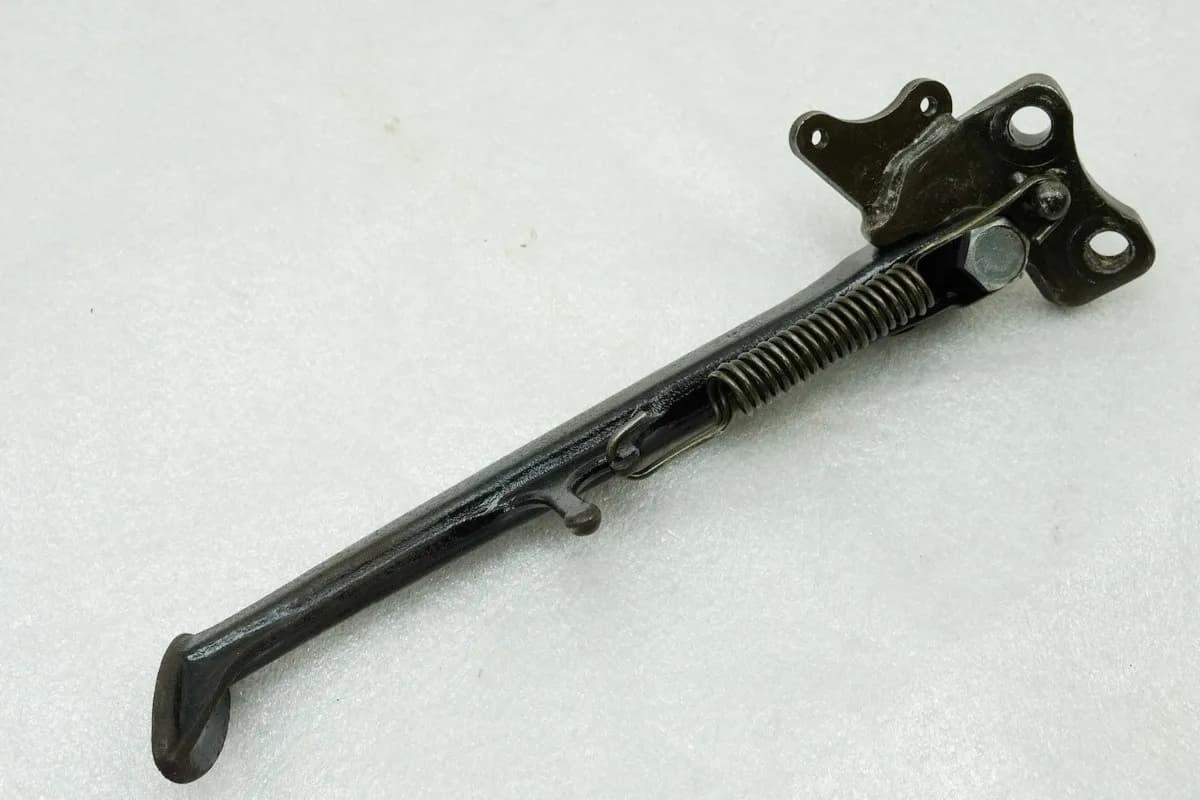 KAWASAKI ZX-7R ZX750P Seitenständer Ständer Zugfeder Halterung (für Rahmen) 96-03