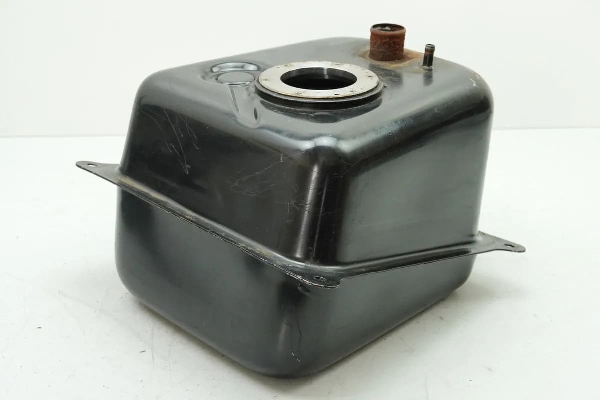 KYMCO XCiting 500 i RFBT70040 Tank Benzintank Kraftstofftank Fuel