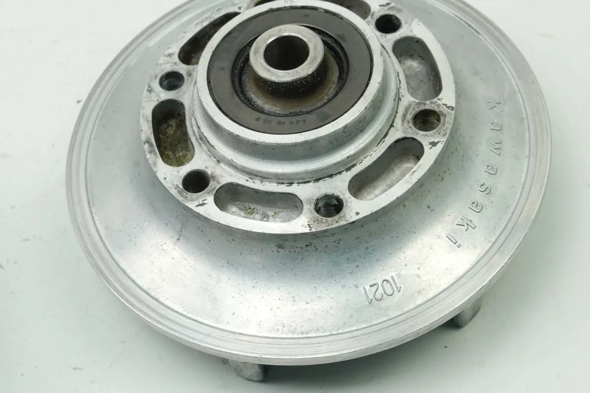 KAWASAKI Z 750 E KZ750E Kettenradträger Aufnahme Kettenrad (für Felge Hinterrad)