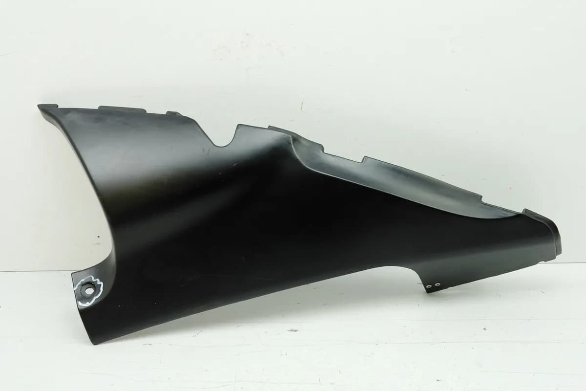 HONDA CBR 1000 SC24 VERKLEIDUNG BUG RECHTS ABDECKUNG COVER BUGSPOILER