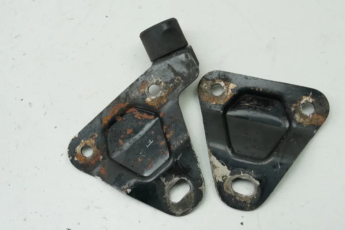 KAWASAKI Z 750 E KZ750E Halterung Auspuff Halteplatte Schalldämpfer Träger