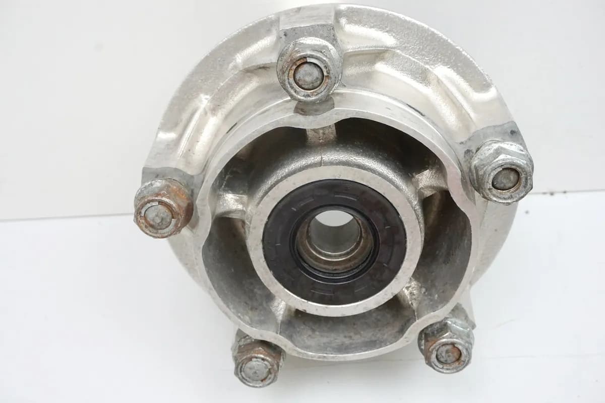 HONDA VTR 1000 SC36 FIRESTORM Kettenradträger Aufnahme Kettenrad Ritzel