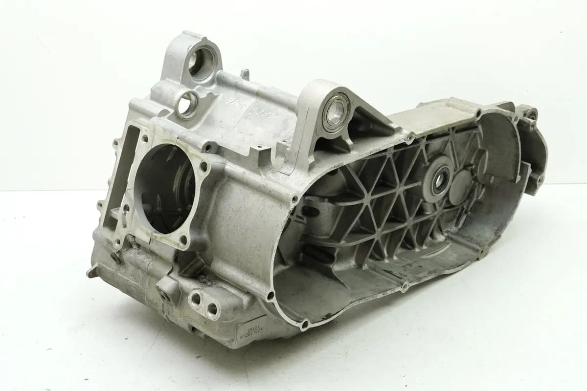 KYMCO XCiting 500 i RFBT70040 Motorgehäuse Motorblock Kurbelgehäuse (für Motor)