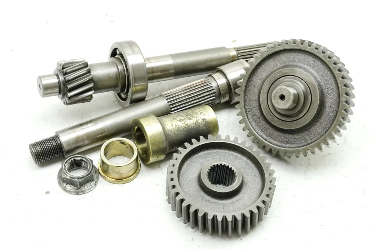 KYMCO XCiting 500 i RFBT70040 Getriebe Eingangswelle Ausgangswelle Zahnrad Motor