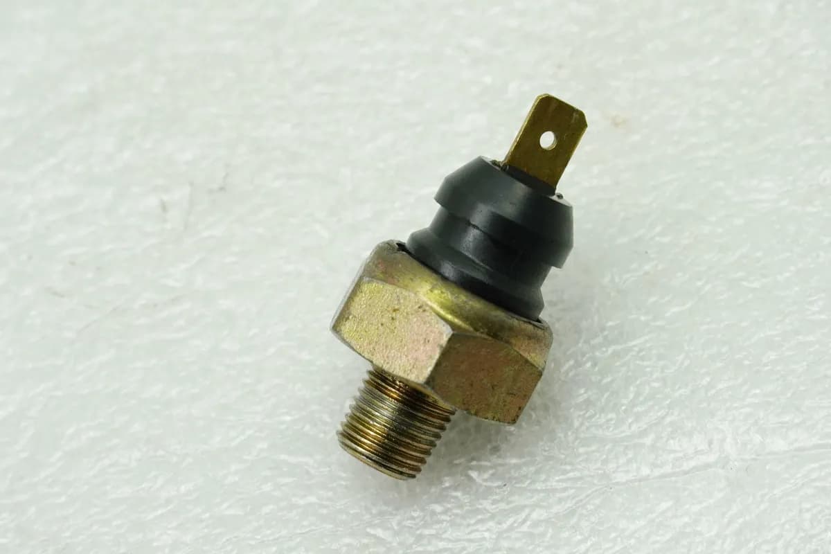 MOTO MORINI CORSARO 1200 Öldruckschalter (für Ölkreislauf Öldruck Motor)