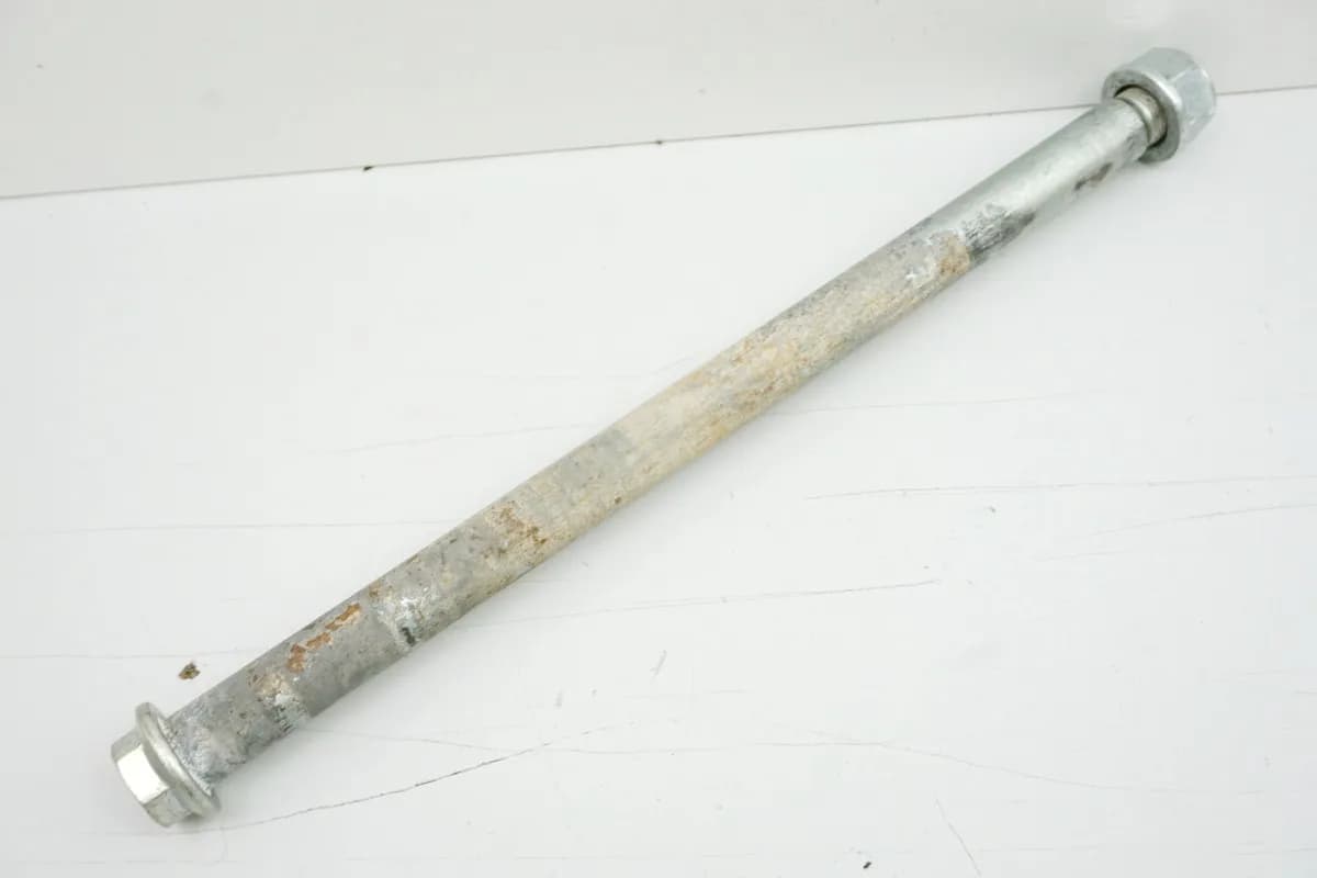 HONDA VTR 1000 SC36 FIRESTORM Schwingachse Achse Schwinge