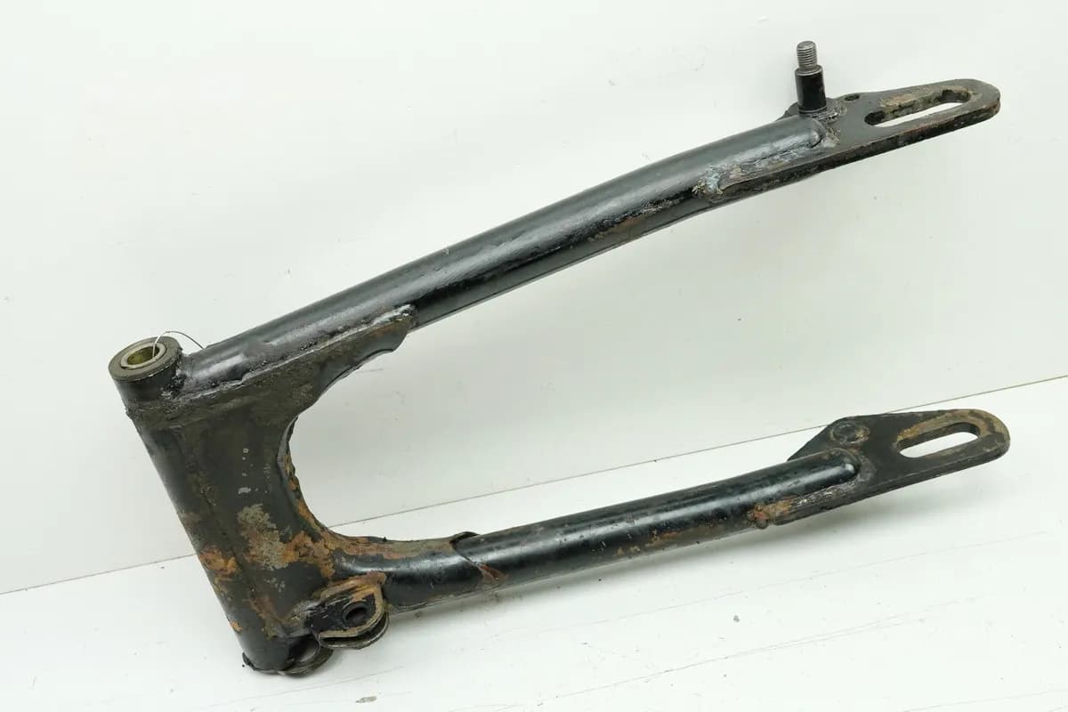 YAMAHA DS7 250 Schwinge Hinterradschwinge (für Felge Hinterrad)