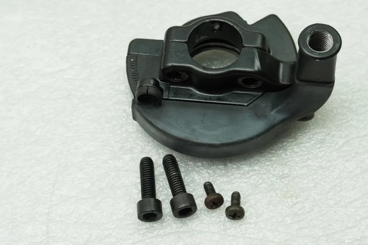 MOTO MORINI CORSARO 1200 Umlenkrolle Gasgriff Gehäuse Halter Griff