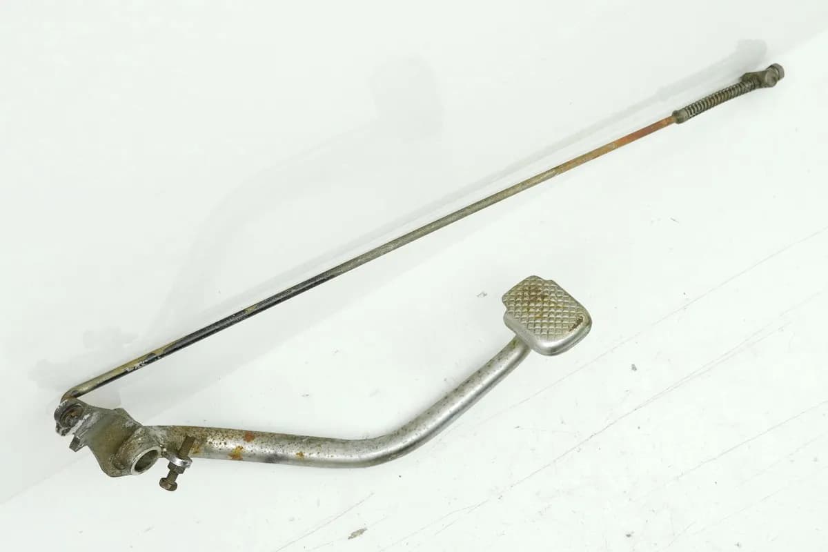 YAMAHA SR 250 3Y8 Bremspedal Fußbremspedal Bremshebel Bremsgestänge