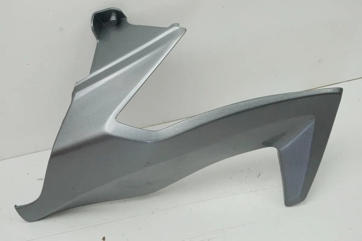 HONDA CB 650 FA RC75 Verkleidung Scheinwerfer rechts Abdeckung Cover Blende
