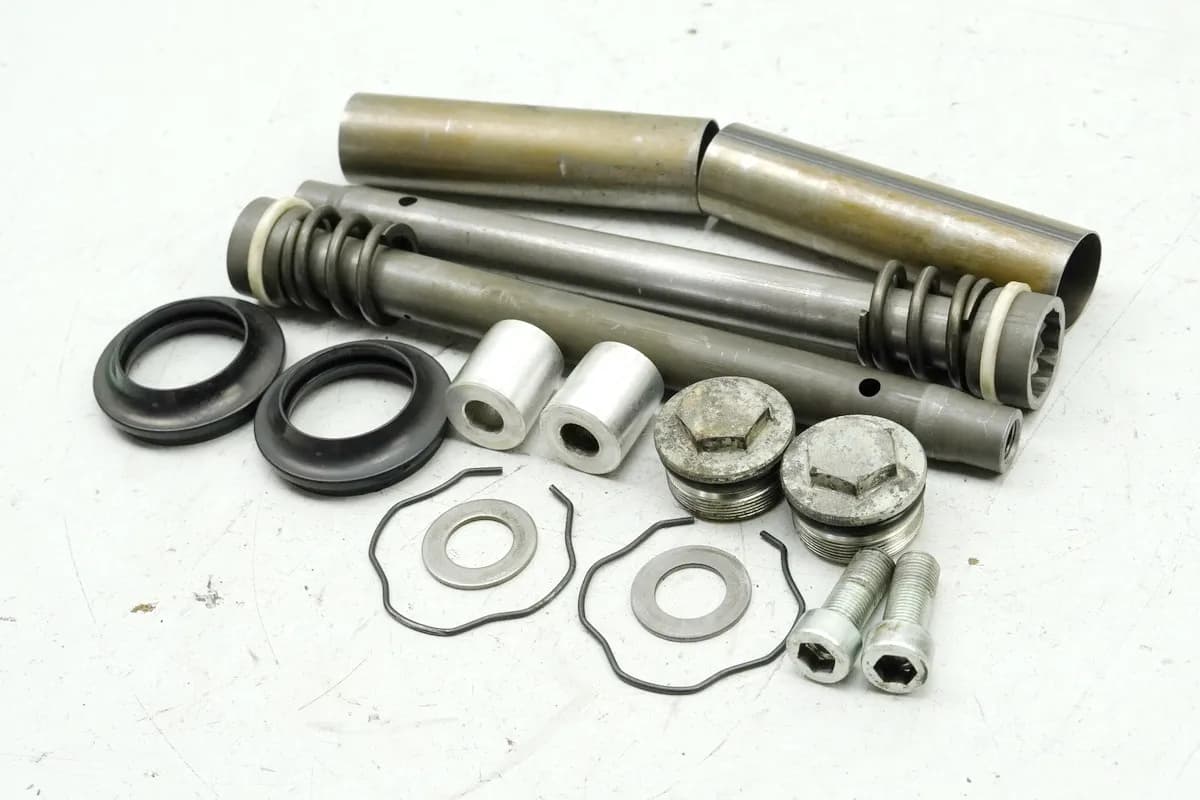 YAMAHA XV 125 VIRAGO 5AJ Gabel Innenteile Dämpfer Kartusche