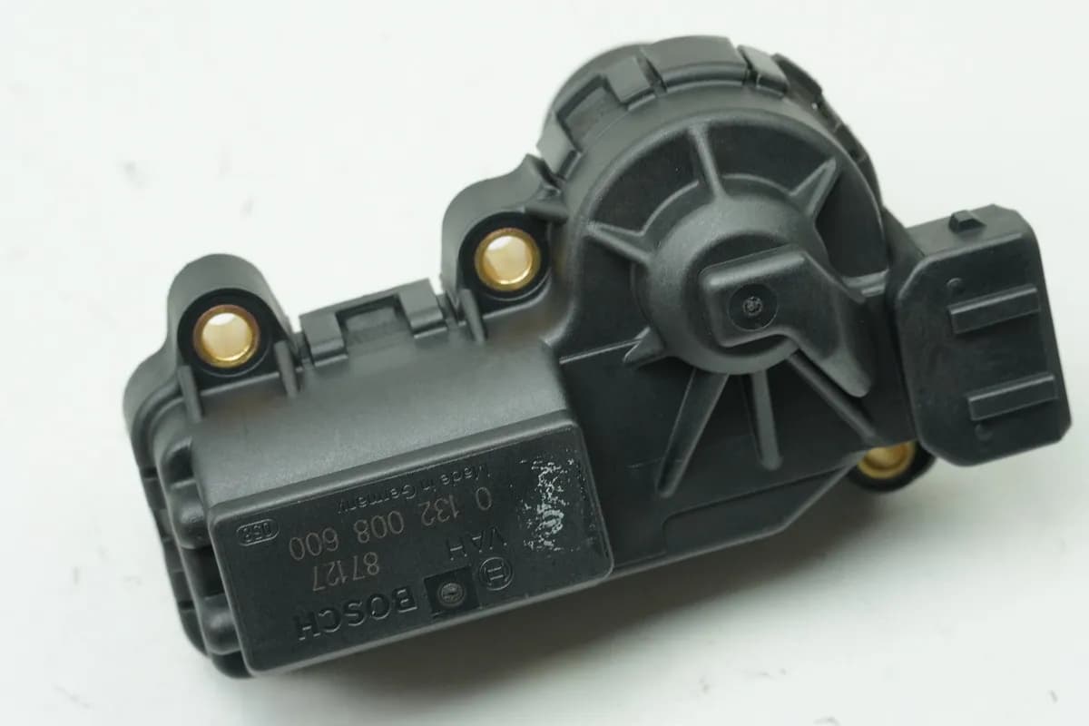 BMW K 1200 LT A K2LT Drosselklappensteller Motor Stellmotor Drosselklappe