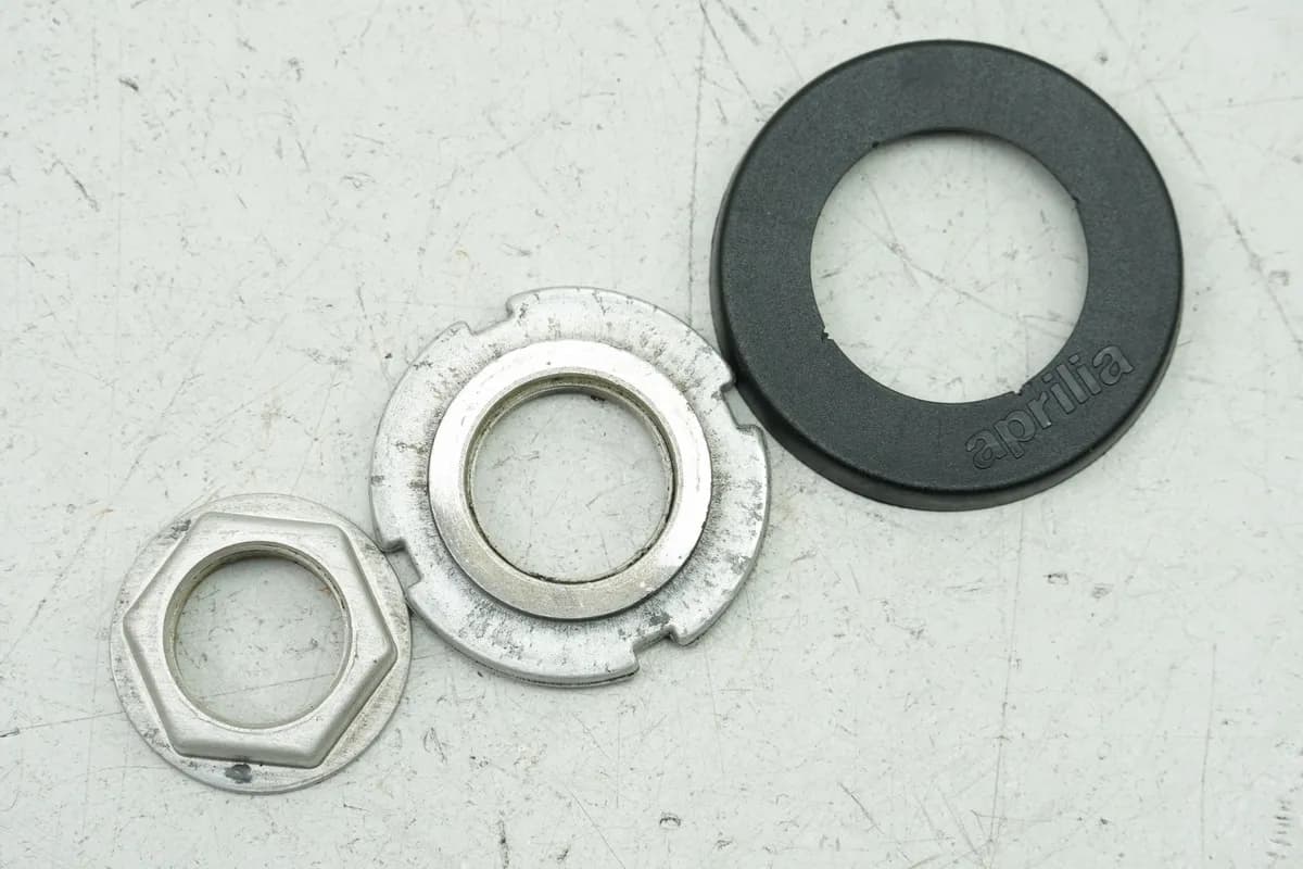 Aprilia Pegaso 650 GA (MX) Mutter Sicherung Lenkkopf Gabelbrücke