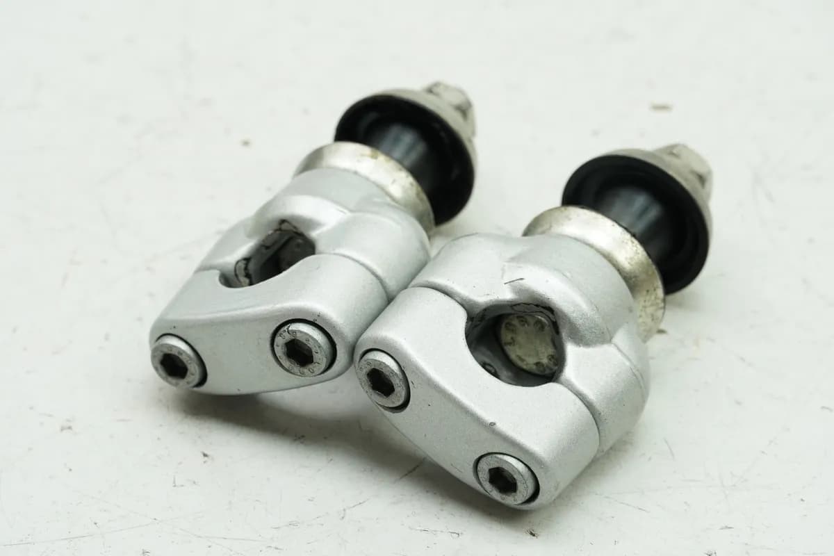 Aprilia Pegaso 650 GA (MX) Lenkerklemmung Halter Lenker Riser Klemmungen