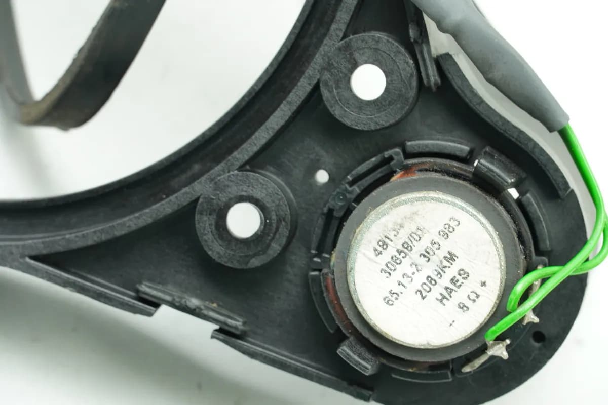 BMW K 1200 LT A K2LT Lautsprecher rechts vorn Box Gehäuse (für Radio)