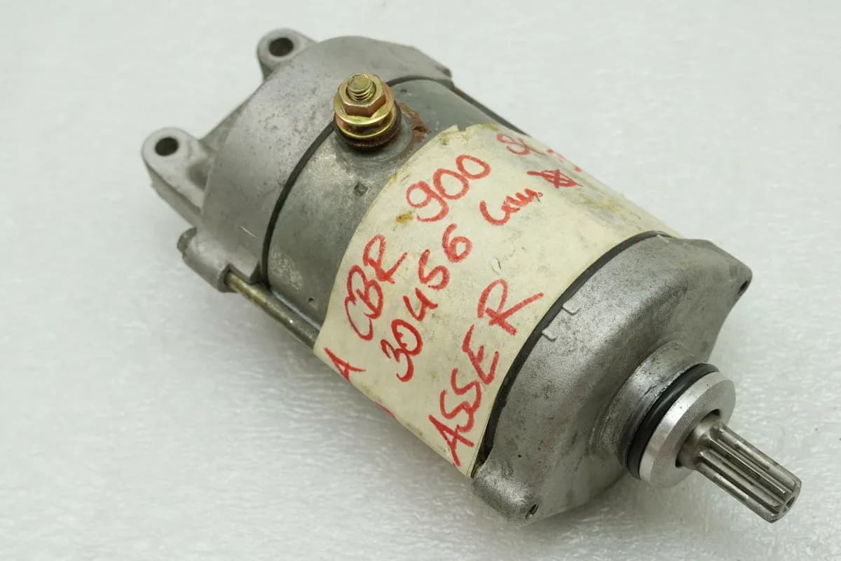 Honda CBR 900 SC28 SC33 - Anlasser Mitsuba Starter (für Motor) 30456 km 92-99