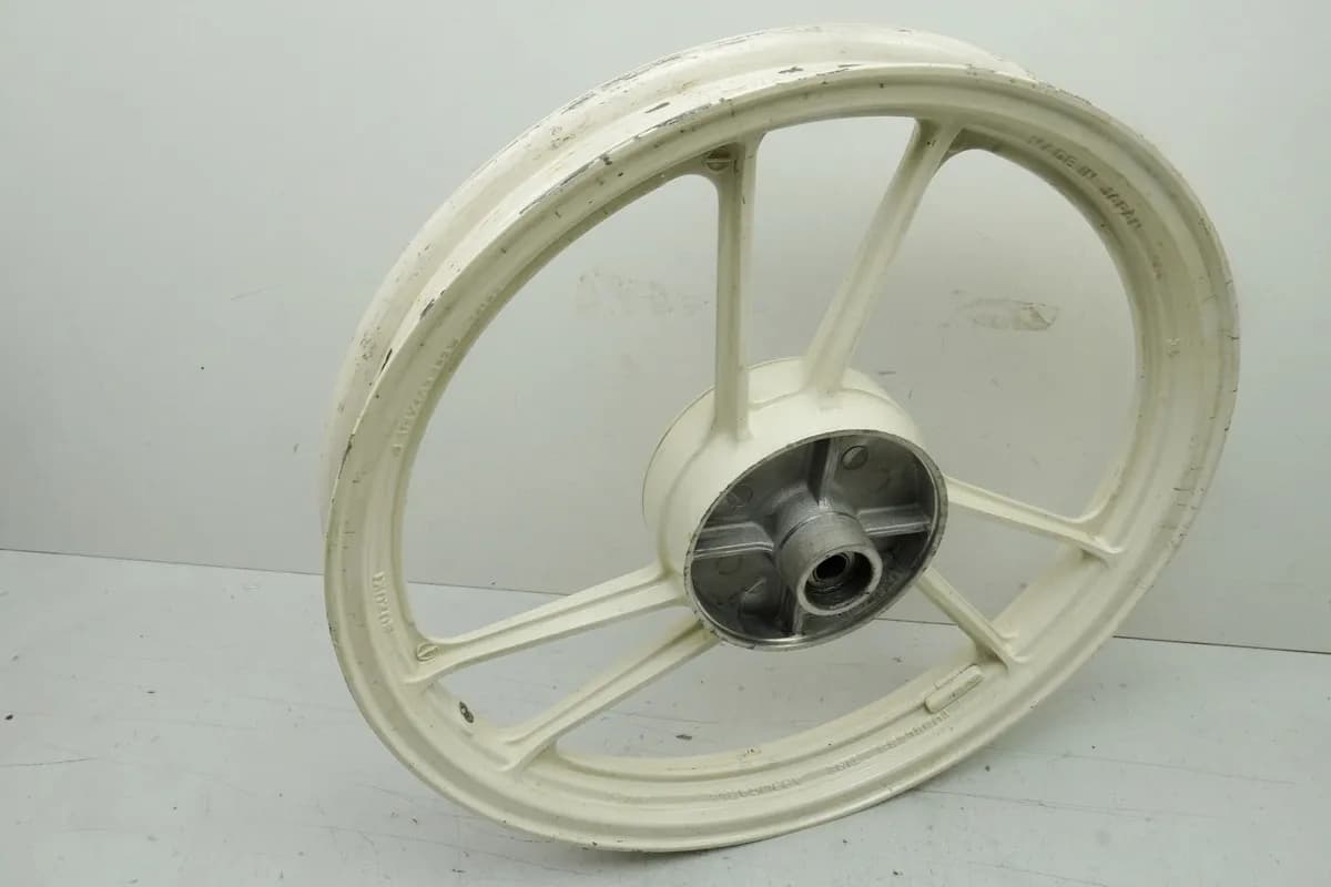 SUZUKI RG 125 NF12B GAMMA Felge hinten Hinterrad Hinterradfelge J 18 x MT 1.85