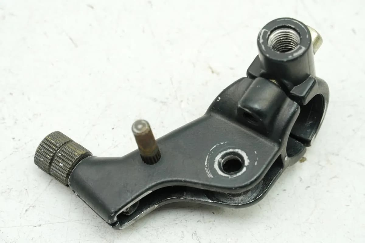 Aprilia Pegaso 650 GA (MX) Kupplungsarmatur Halter Kupplungshebel Spiegelhalter