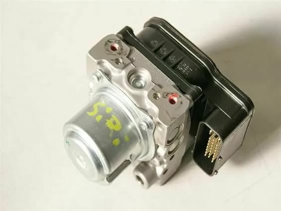 ABS HYDROAGGREGAT STEUERGERÄT PUMPE DRUCKMODULATOR