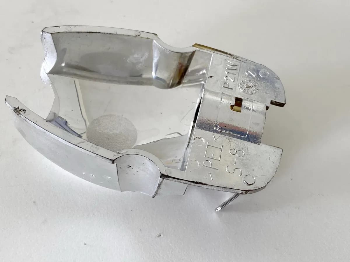 BMW R 1150 R R21 Blinkerfassung Fassung Blinker Leuchte Reflektor