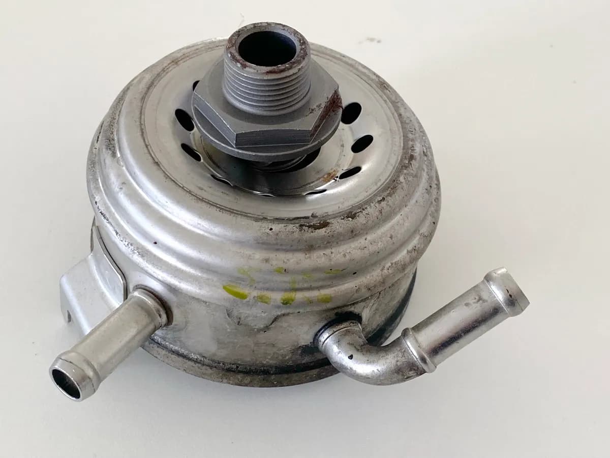 Honda CBR 900 SC33 - Ölkühler Wärmetauscher Oil Cooler (für Motor) 96-99