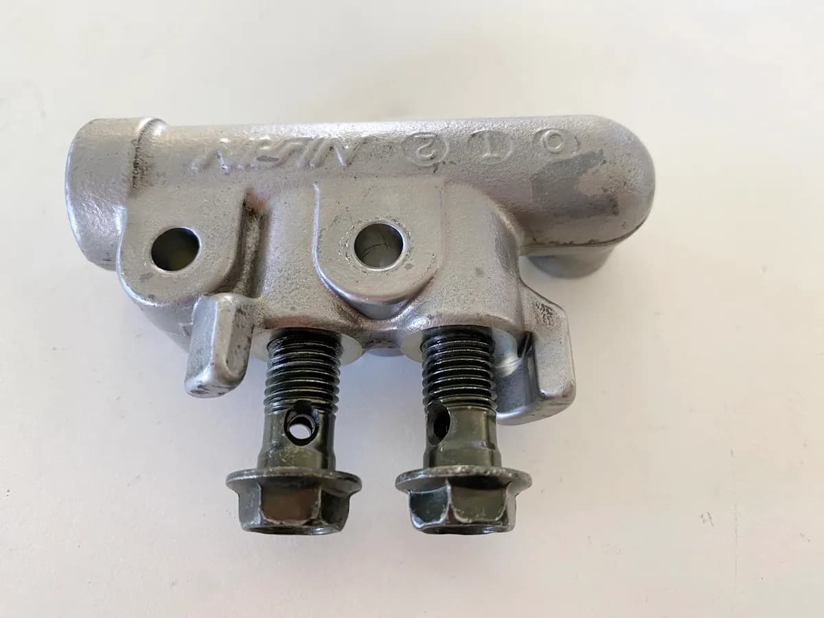 SUZUKI AN 400 WVAU BURGMAN Bremsverteiler Bremskraftverteiler Ventil Bremse K1K2