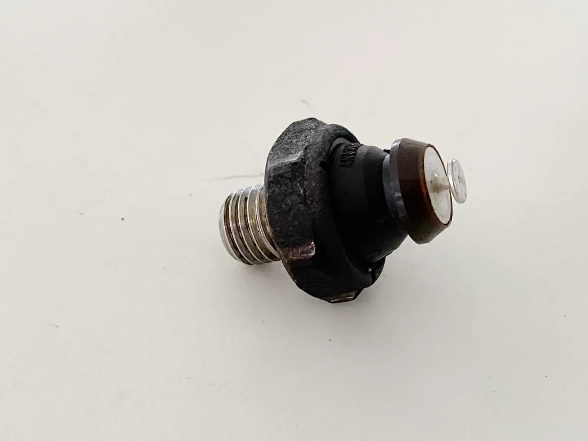 BMW K 1200 LT A K2LT Öldruckschalter (für Motor Ölkreislauf)