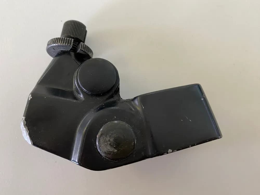 YAMAHA TDM 850 3VD Kupplungsarmatur Halter Kupplungshebel