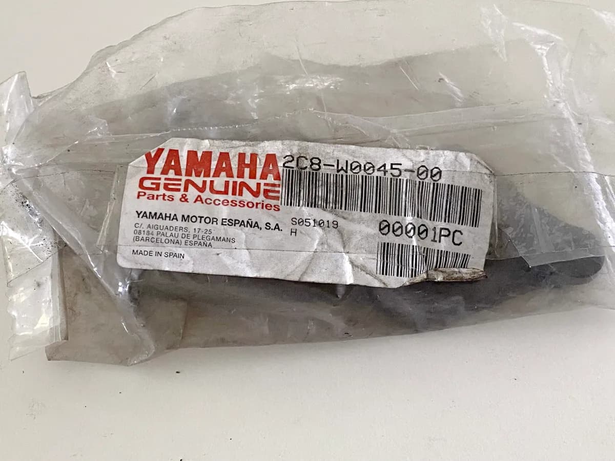 Yamaha Bremsbelag Satz Bremsbeläge vorn original 2C8-W0045-00 DT125 - NEU