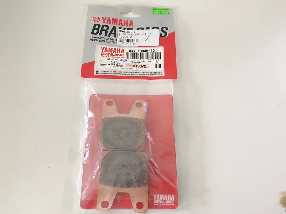 Yamaha Bremsbeläge hinten original 4XV-W0046-10 5FL-W0046-50 YZF-R1 R7 - NEU