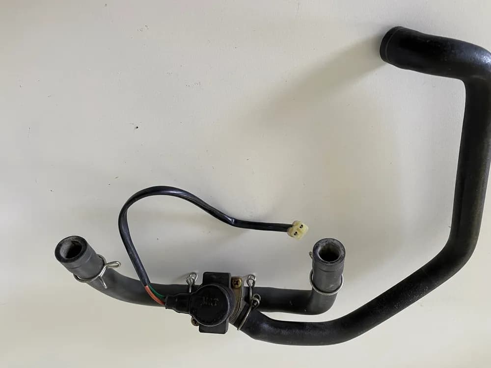 HONDA CB 1100 SF X11 SC42 Sekundärluftventil Ventil Motorentlüftung